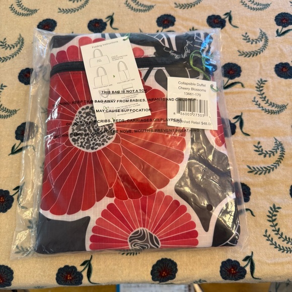 Vera Bradley Handbags - NIP Vera Bradley Collapsible Duffel Bag Cheery Blossom Pattern